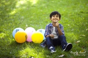 Balonlu Çocuk Fotoğrafı